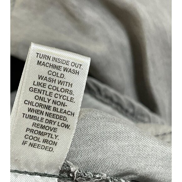 Cato Gray Chambray Button Front Top Shirt Size 22/24 Long Sleeve Tencel - Picture 6 of 6